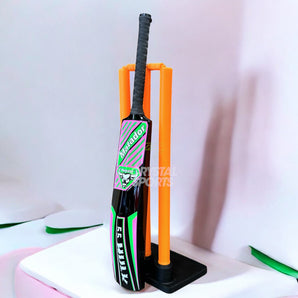 Matador 'Hulk' Fibreglass 55M Edge Cricket bat