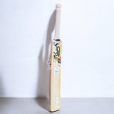 Kookaburra Beast Pro 6.0 Junior English WillowCricket Bat image 3