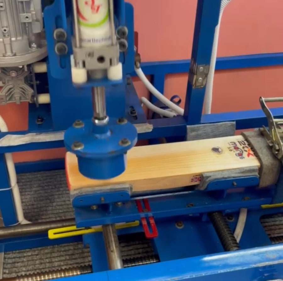 Bat Oiling and Knocking Service