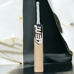 EM XT Giant Alternative Willow Cricket Bat